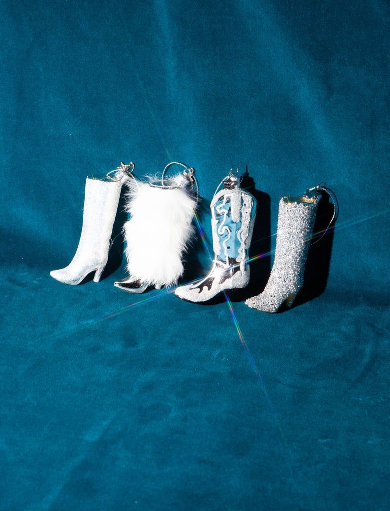 Jólaskraut - silver cowboy boot