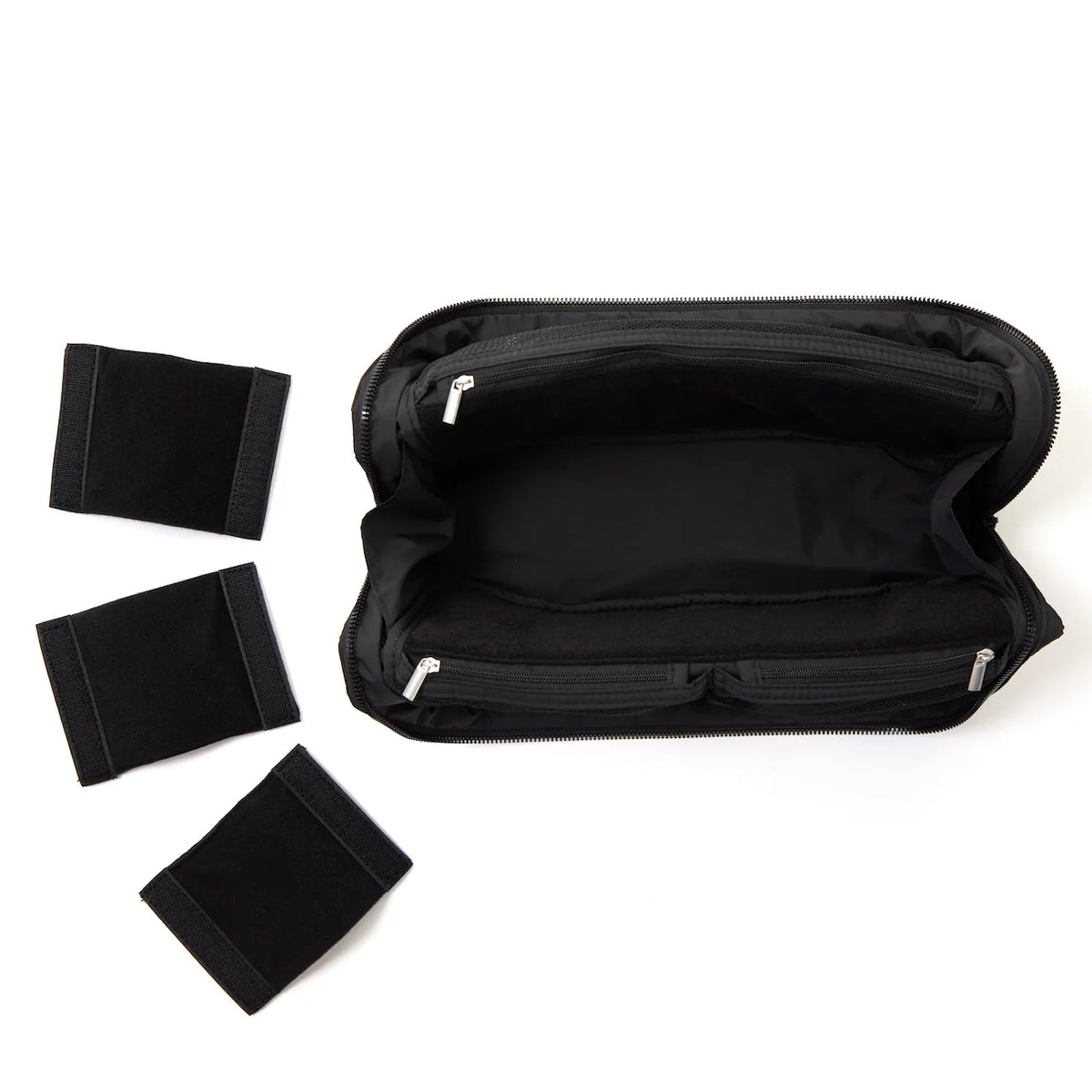 The Showcase, large - Black