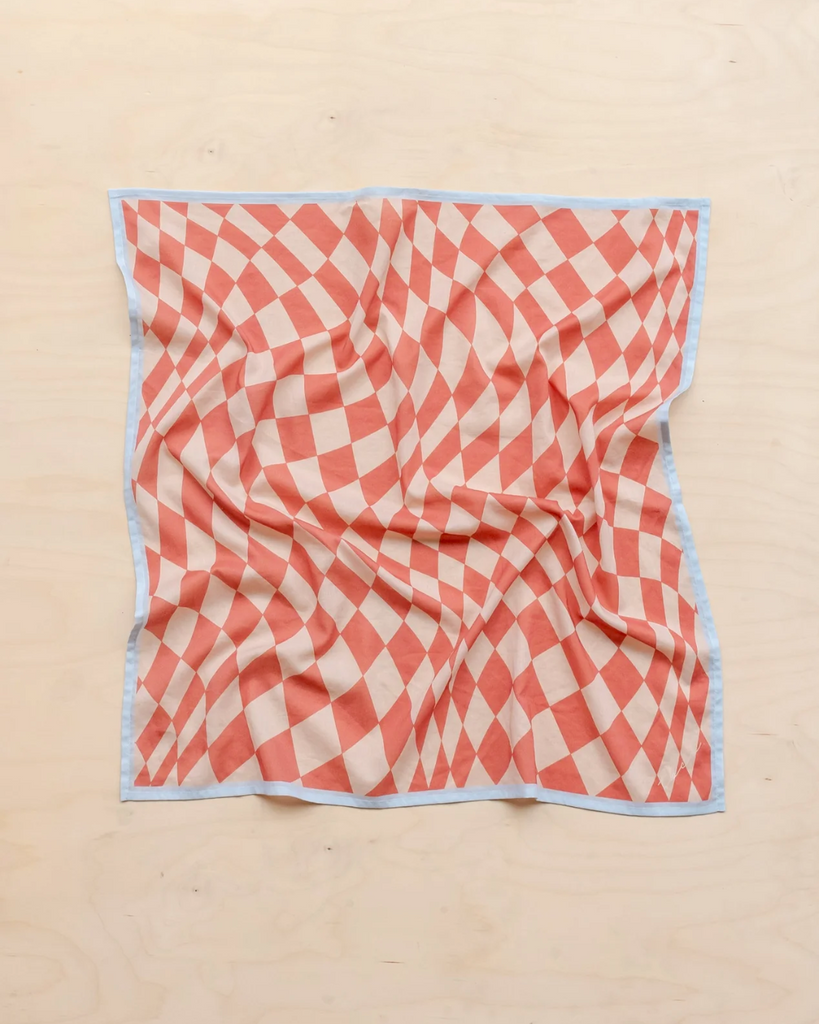 Klútur cotton square - apricot checkerboard