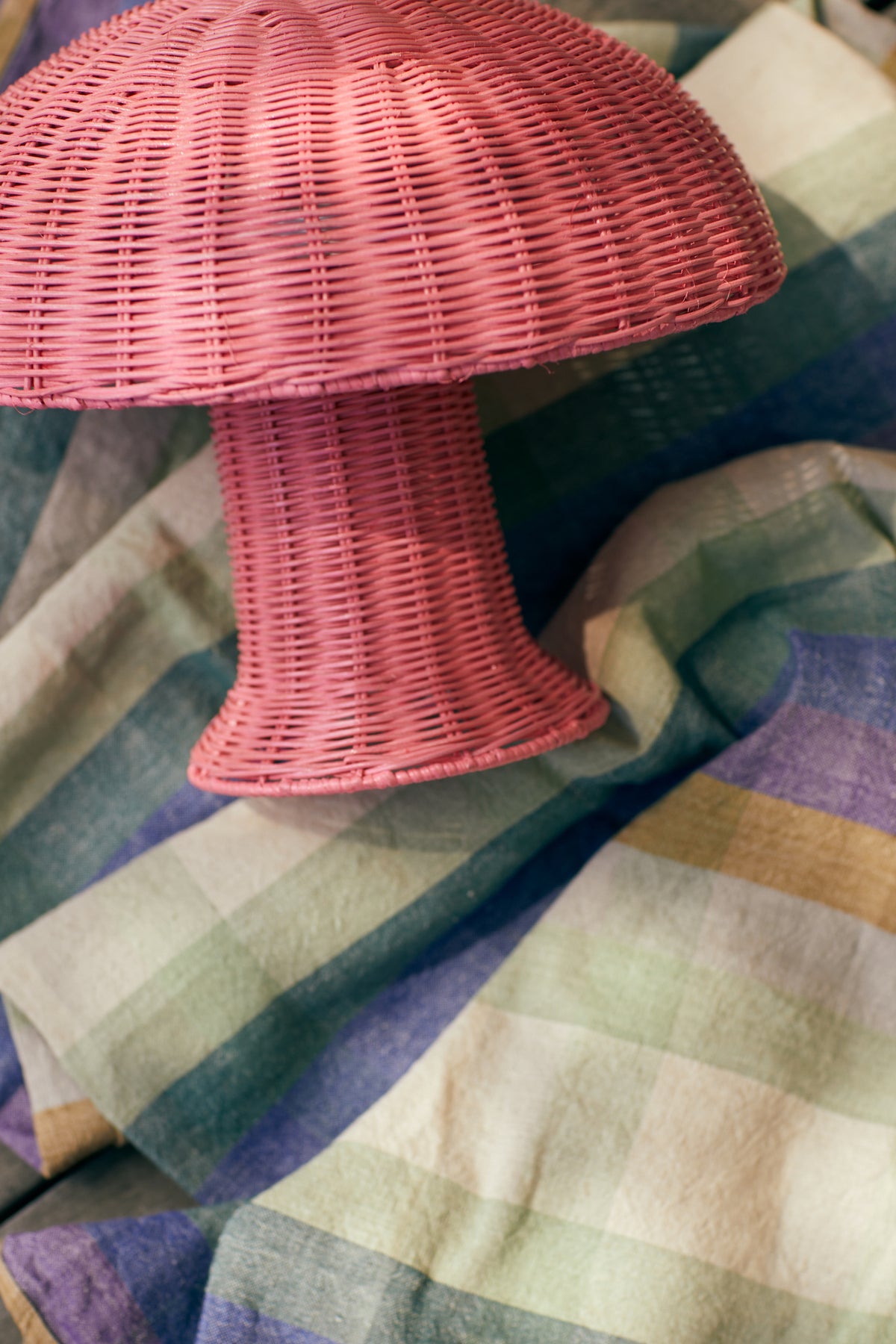 Lampi rattan mushroom - blush
