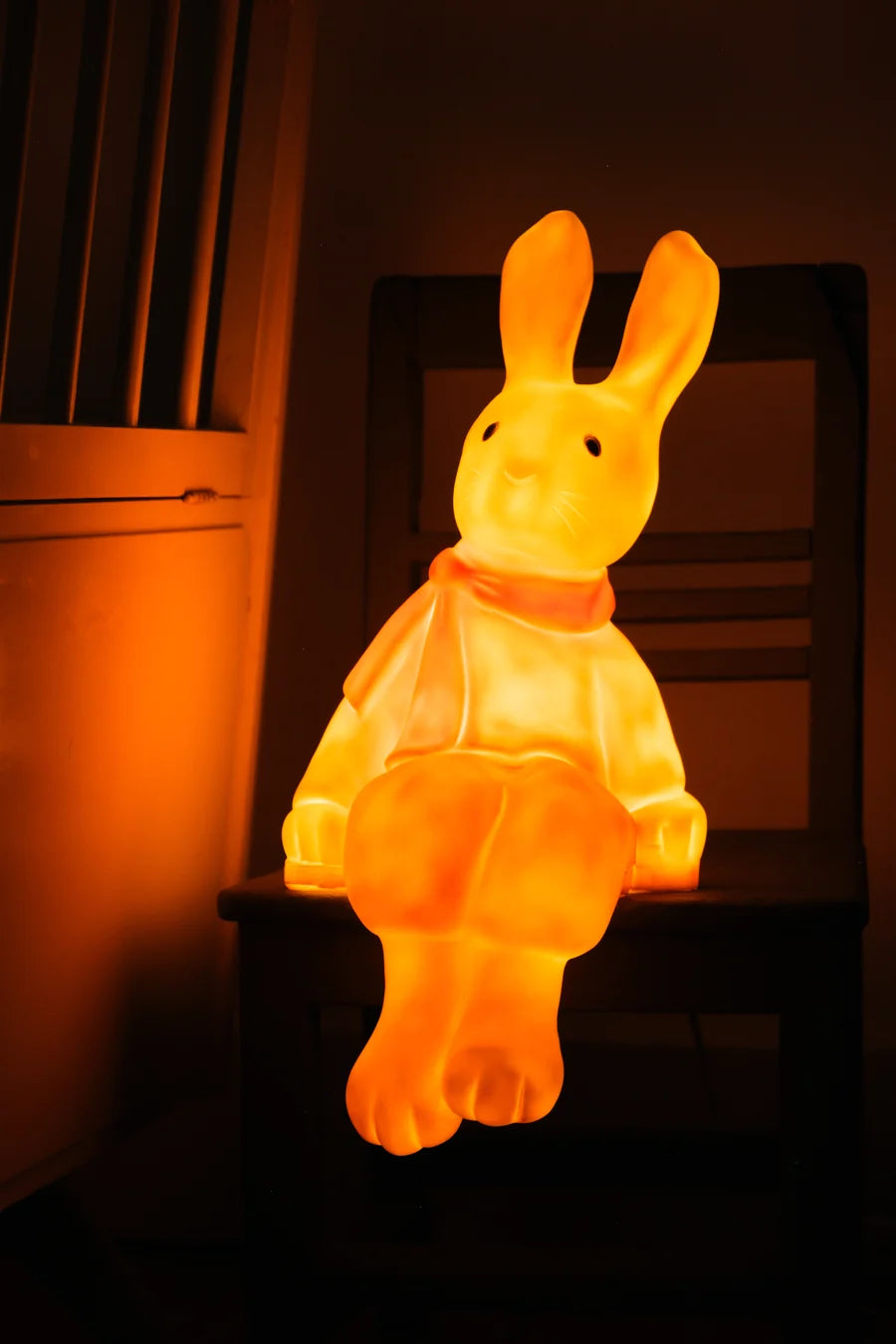 Lampi - Lenny the rabbit