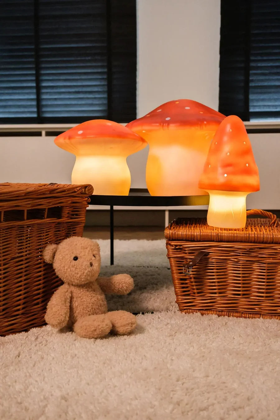 Lampi - Red Brick Mushroom (small)