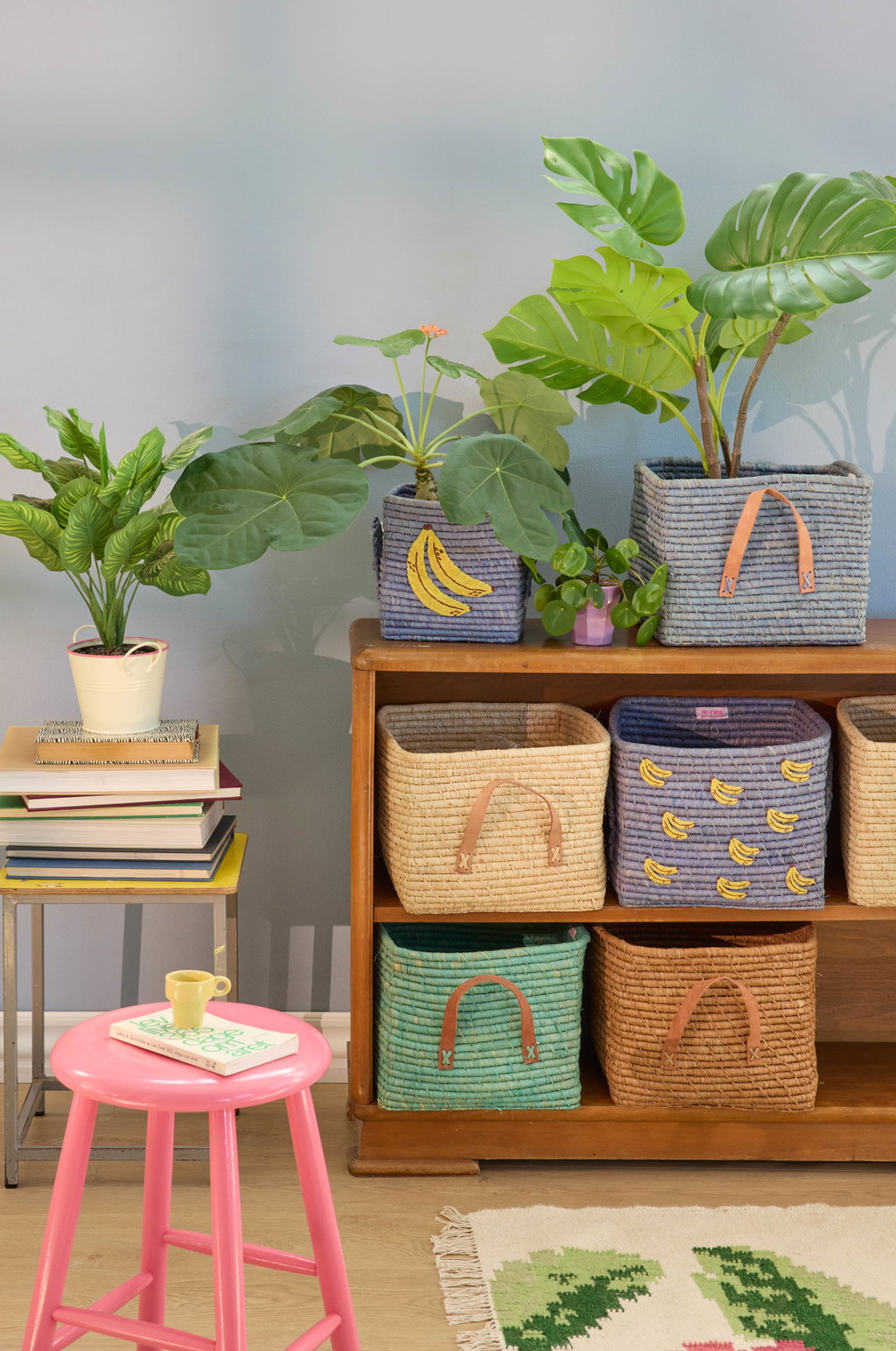 Karfa raffia - Miðstærð/Small bananas all over