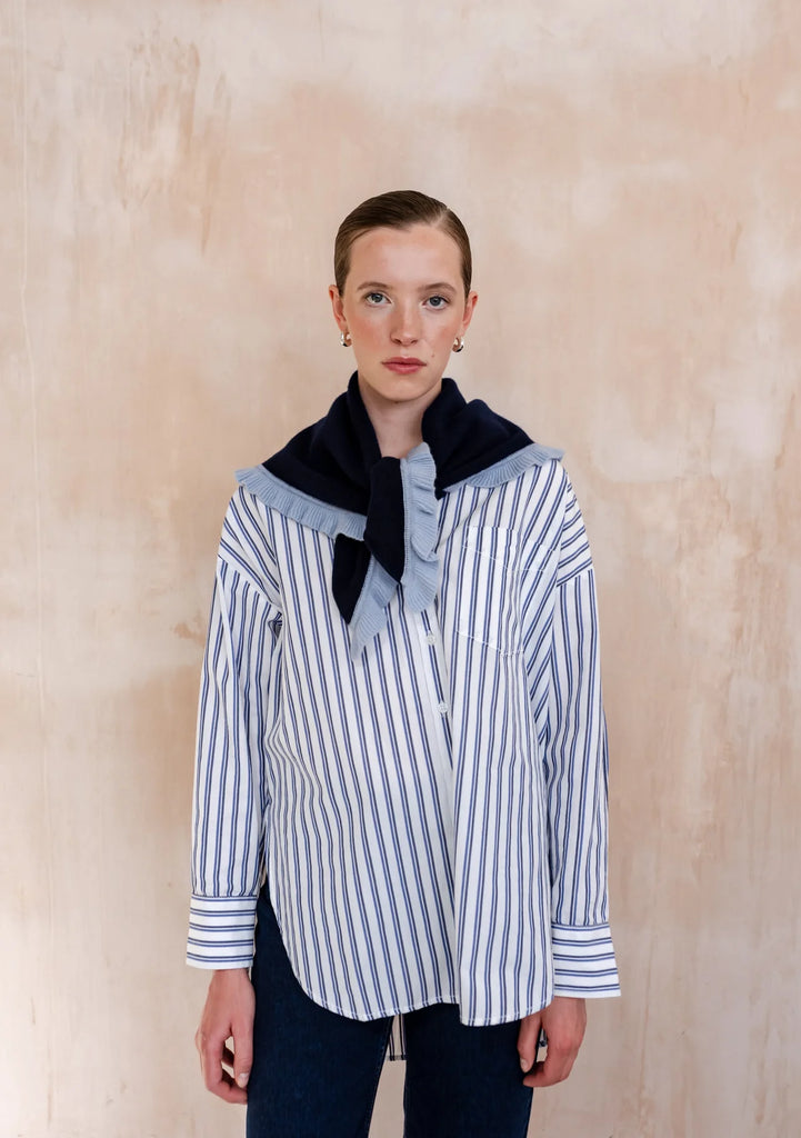 Triangle Scarf - Navy Ruffle