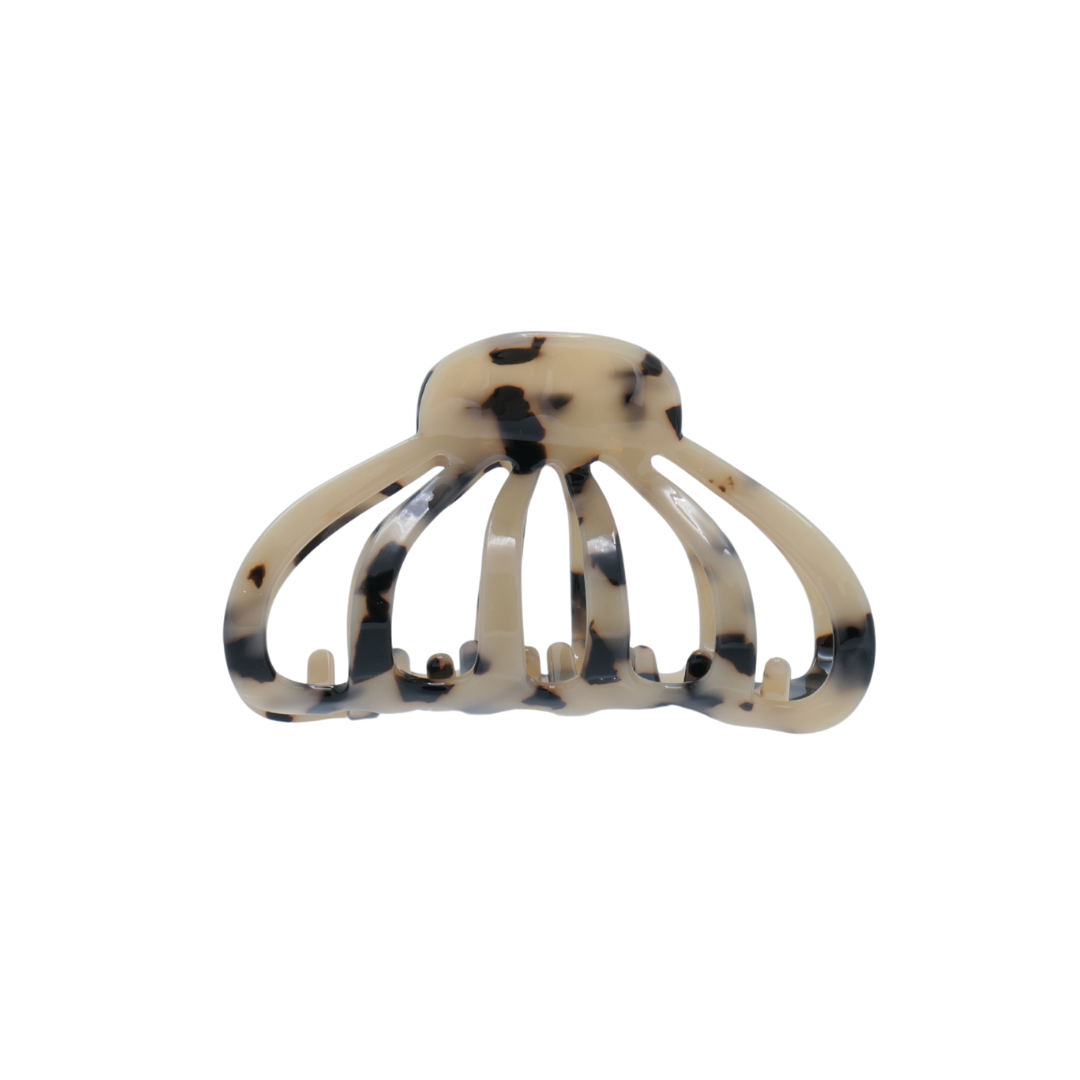 Conch Claw - Fawn