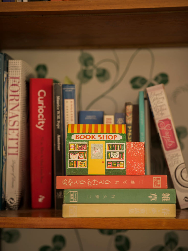 Eldspýtu hús - Bookshop