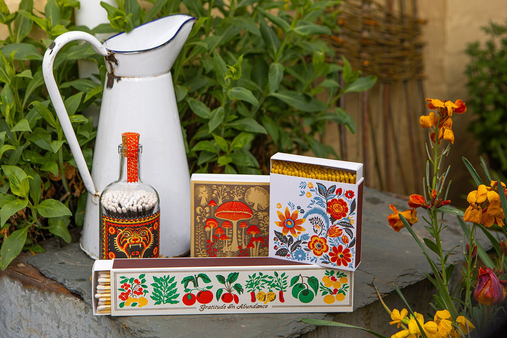 Eldspýtur í flösku - Roar