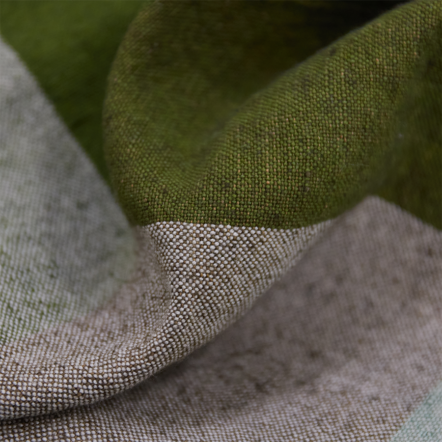 Vida borðdúkur 140x220 cm - mint/olive